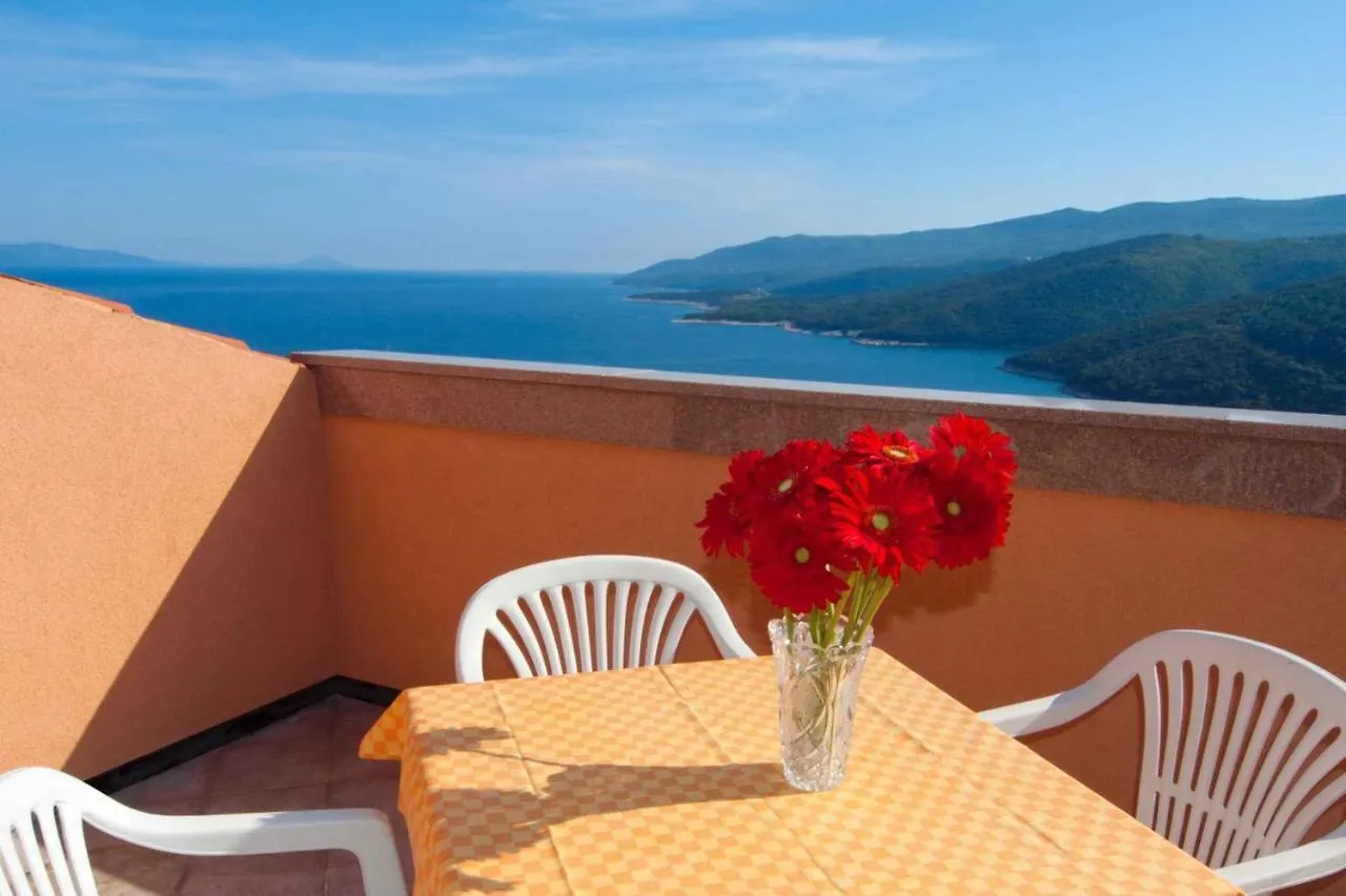 Apartment In Rabac 16817 0*,